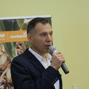 DR TOMASZ SPIŻEWSKI 